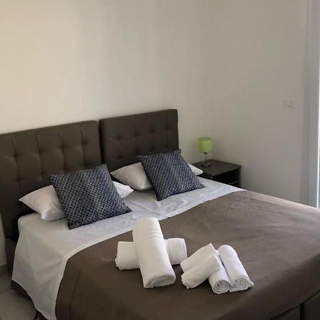 3G Baroque Apartments Λέτσε Εξωτερικό φωτογραφία