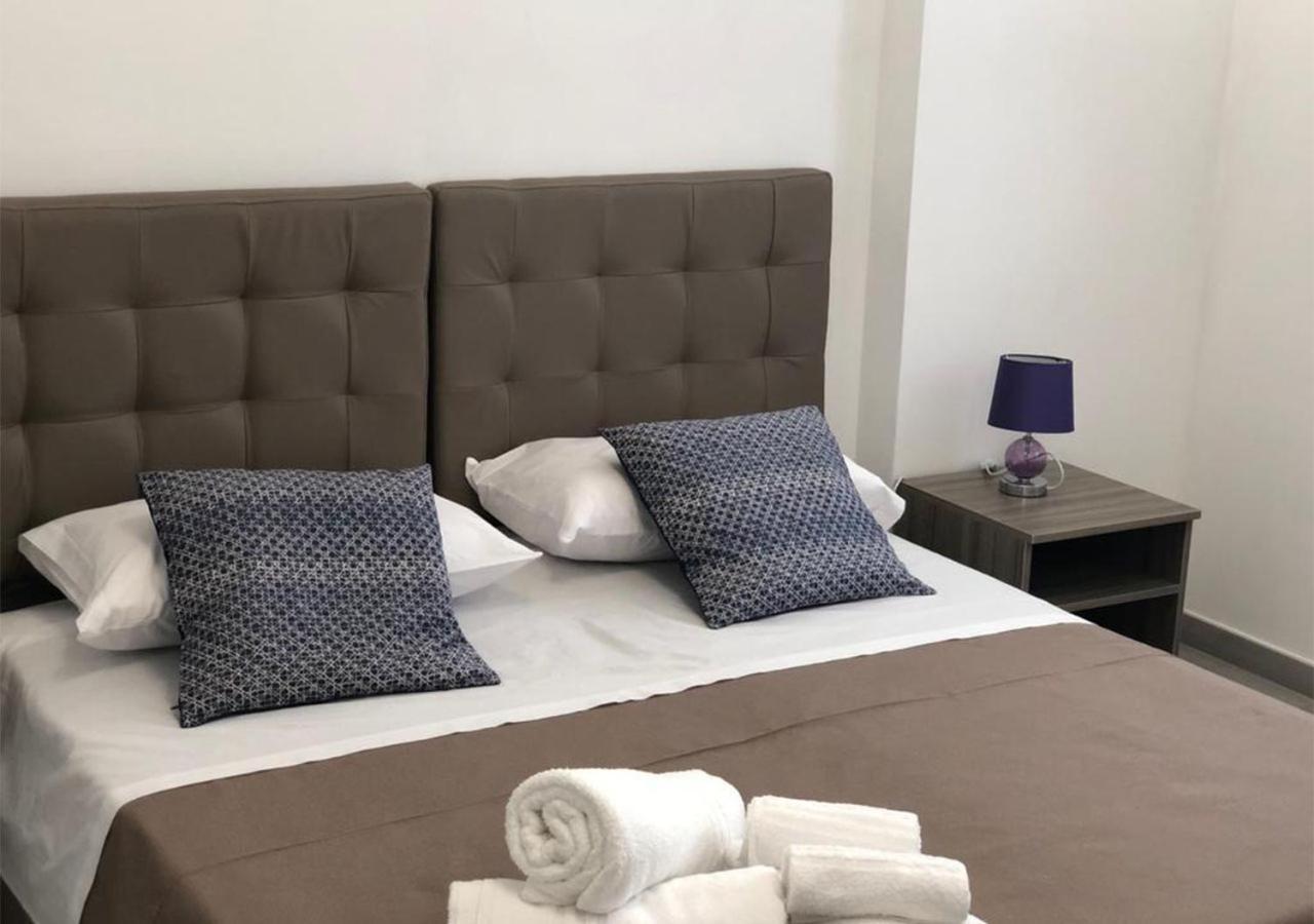 3G Baroque Apartments Λέτσε Εξωτερικό φωτογραφία