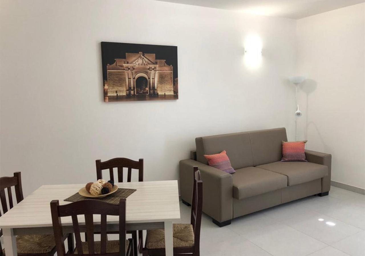 3G Baroque Apartments Λέτσε Εξωτερικό φωτογραφία
