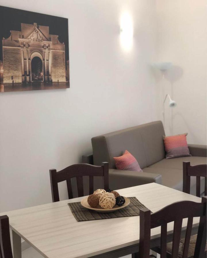3G Baroque Apartments Λέτσε Εξωτερικό φωτογραφία